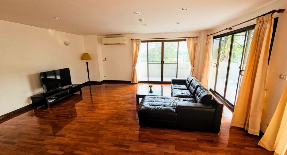 À louer 3 chambres condo à Pathum Wan, Bangkok