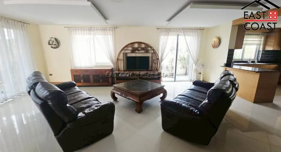 For rent 4 bedrooms house in Bang Lamung, Chonburi