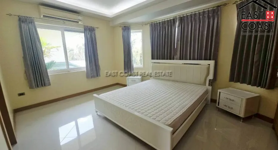 For rent 4 bedrooms house in Bang Lamung, Chonburi