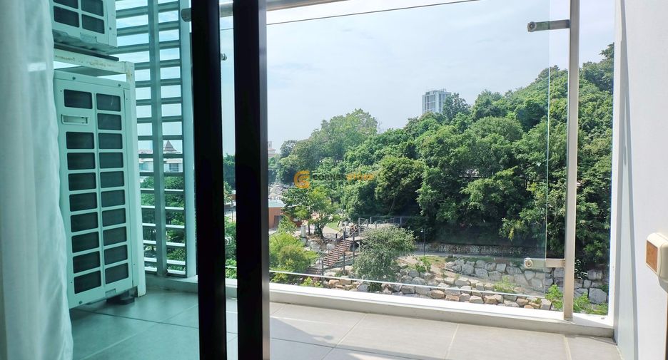 Condo en alquiler de 2 habitaciones en Bang Lamung, Chonburi