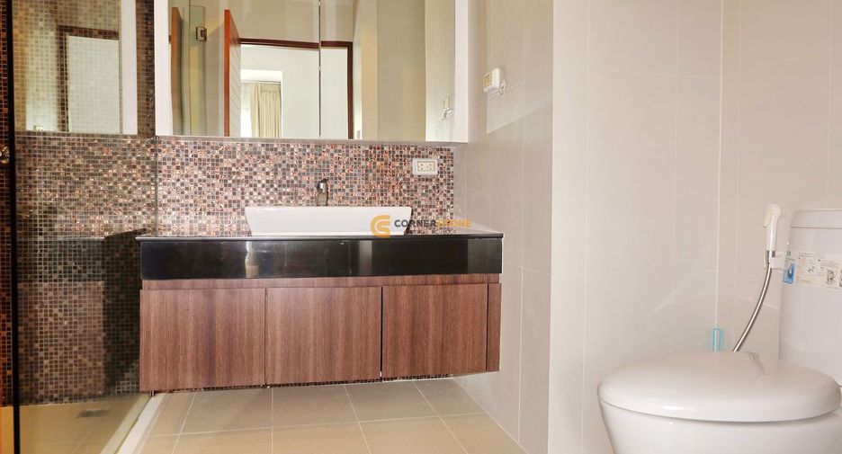 Condo en alquiler de 2 habitaciones en Bang Lamung, Chonburi