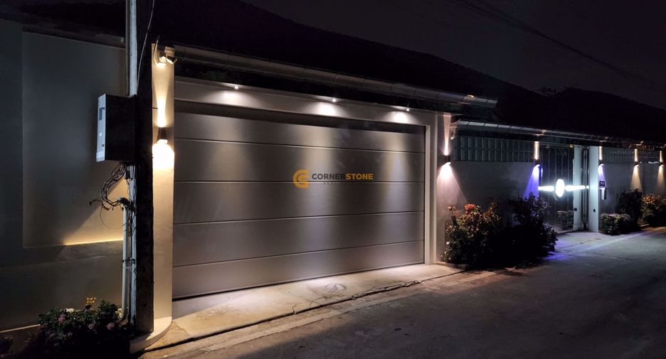 Haus zum Kauf mit 5 Zimmer in Bang Lamung, Chonburi