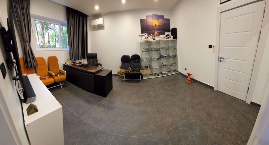 Haus zum Kauf mit 5 Zimmer in Bang Lamung, Chonburi