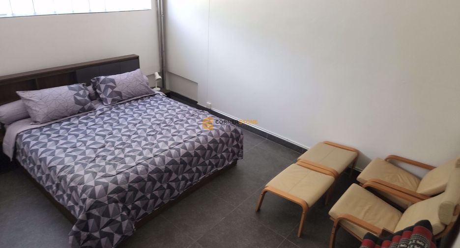 Haus zum Kauf mit 5 Zimmer in Bang Lamung, Chonburi