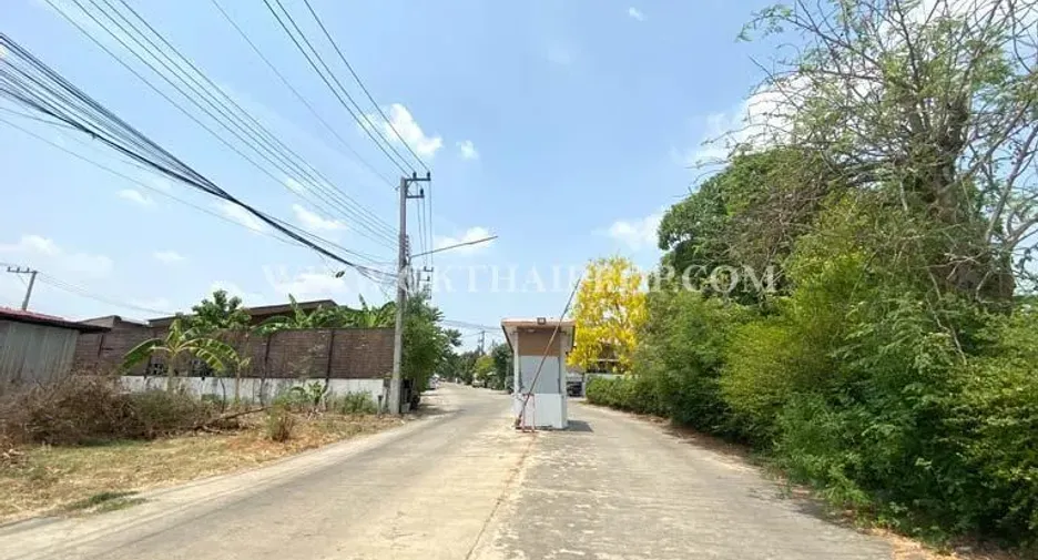For sale 2 bedrooms townhouse in Thanyaburi, Pathum Thani
