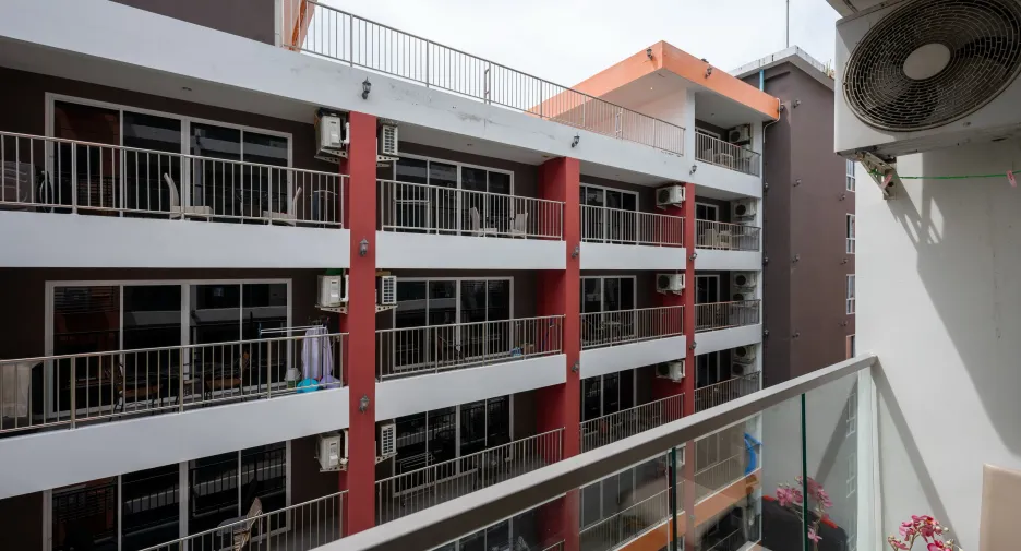 For sale studio condo in Bang Lamung, Chonburi
