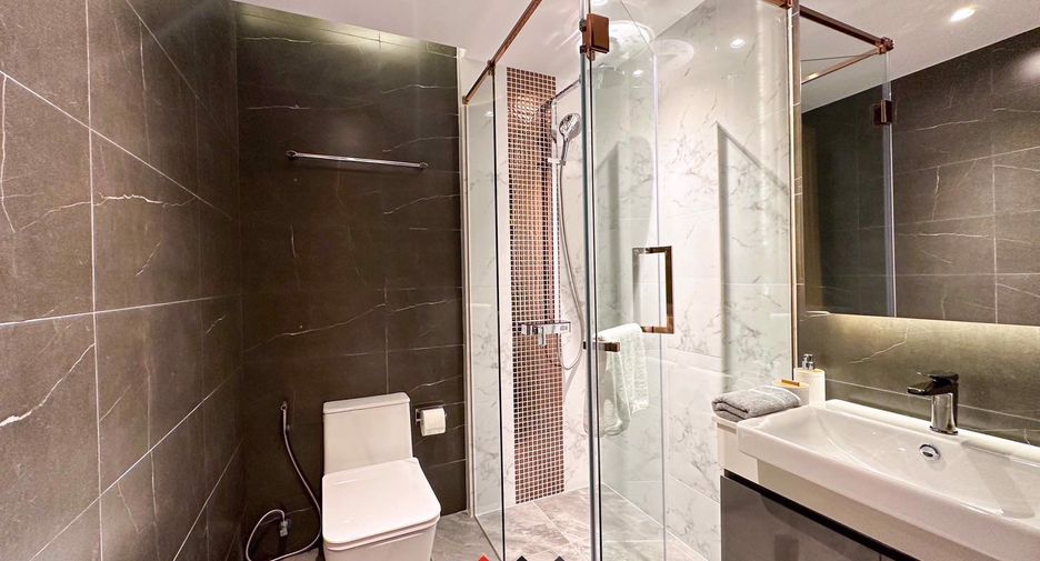 For sale 2 bedrooms condo in Bang Lamung, Chonburi