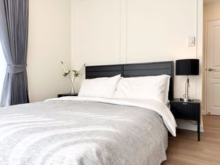 For rent 3 bedrooms condo in Pathum Wan, Bangkok