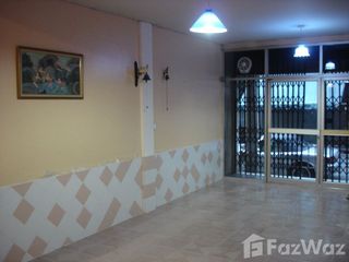Local comercial en alquiler de 3 habitaciones en Phaya Thai, Bangkok