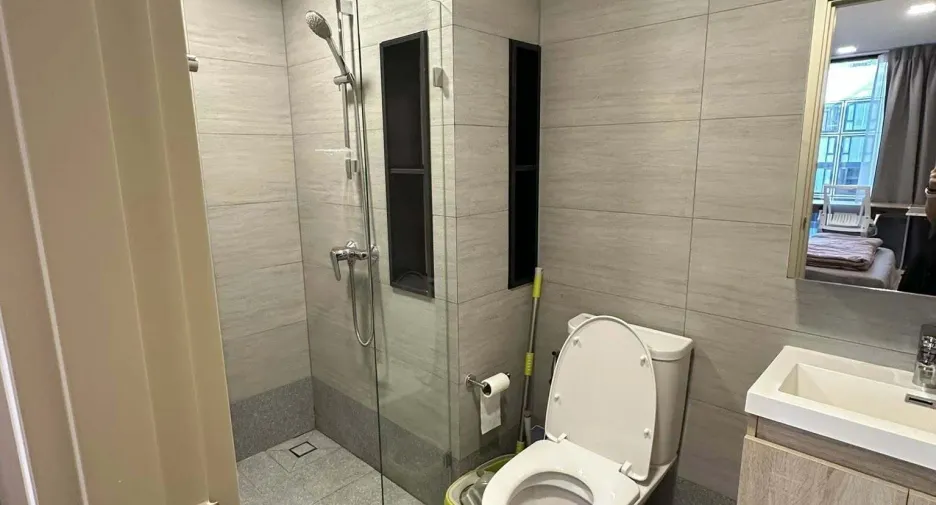 For rent 1 bed condo in Bang Rak, Bangkok