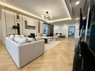 For rent and for sale 4 bedrooms condo in Khlong Toei, Bangkok