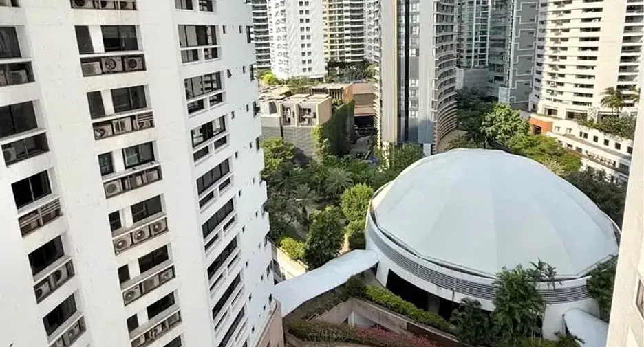 For rent and for sale 4 bedrooms condo in Khlong Toei, Bangkok