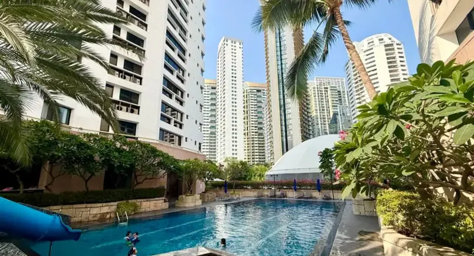 For rent and for sale 4 bedrooms condo in Khlong Toei, Bangkok