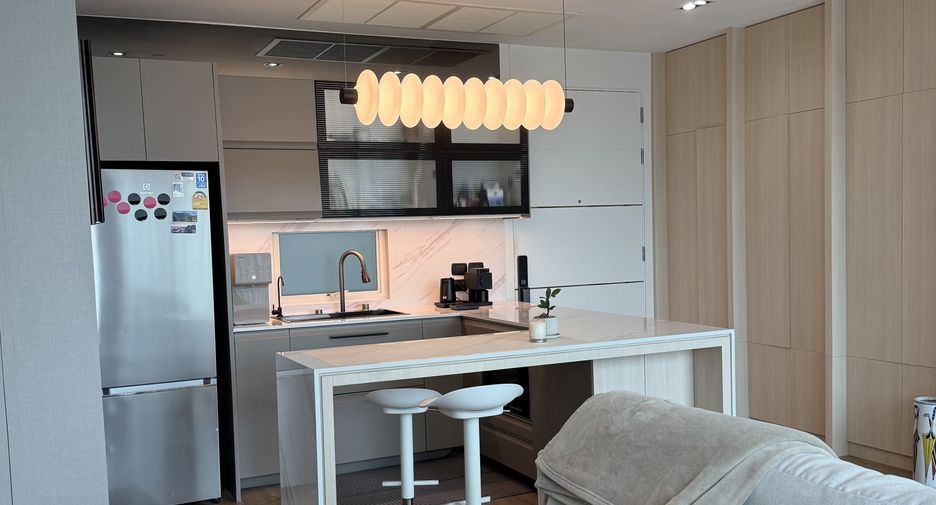 For sale 2 bedrooms condo in Chatuchak, Bangkok
