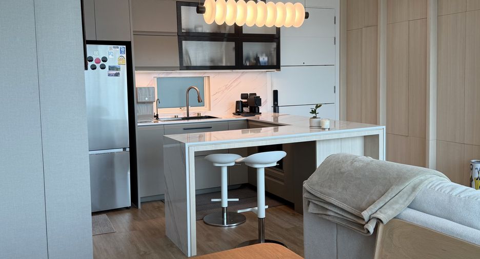 For sale 2 bedrooms condo in Chatuchak, Bangkok