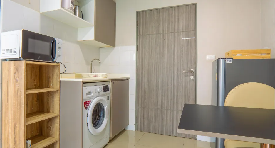 Wohnung zum Kauf und zur Miete mit 1 Zimmer in Huai Khwang, Bangkok