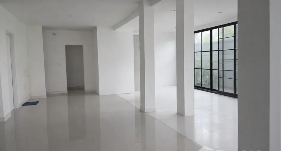For sale 4 bedrooms retail Space in Bang Phli, Samut Prakan
