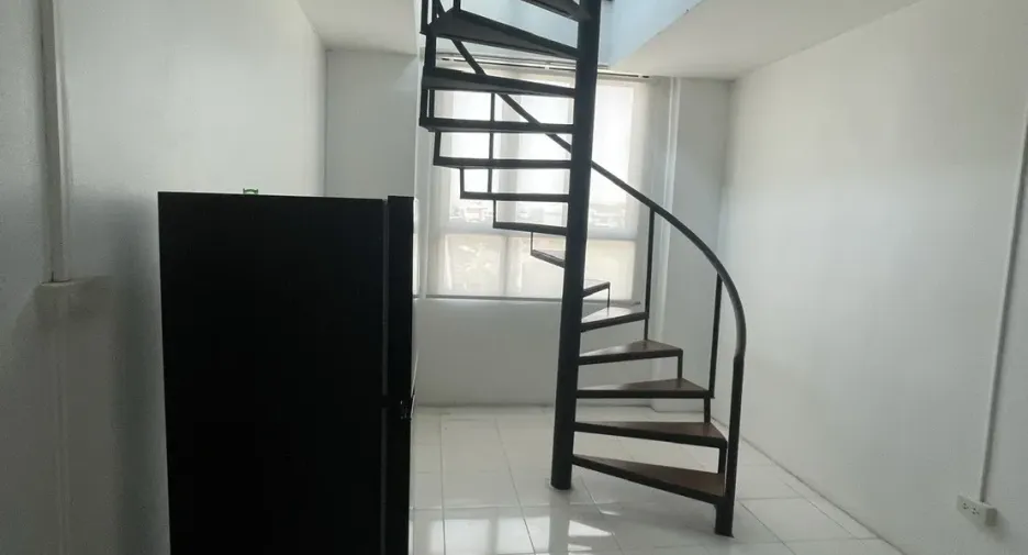 For sale 4 bedrooms retail Space in Bang Phli, Samut Prakan