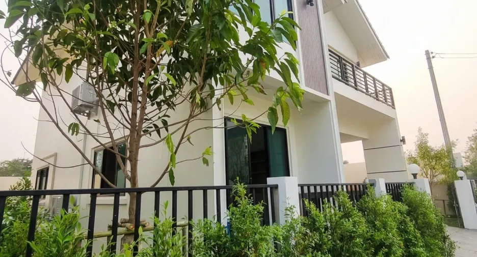 For rent 4 bedrooms house in Hang Dong, Chiang Mai