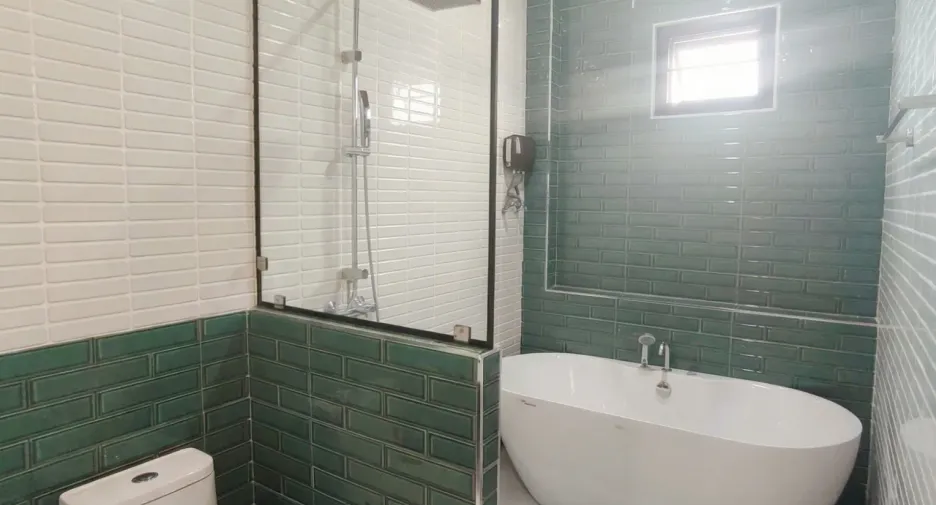 For rent 4 bedrooms house in Hang Dong, Chiang Mai