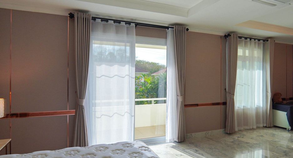 À vendre 5 chambres villa à Bang Lamung, Chonburi
