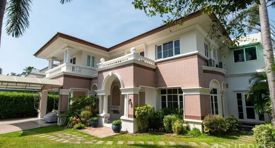For sale 4 bedrooms house in Prawet, Bangkok