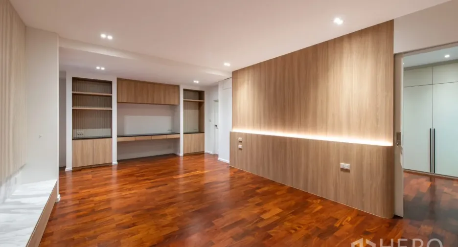 For sale 4 bedrooms house in Prawet, Bangkok