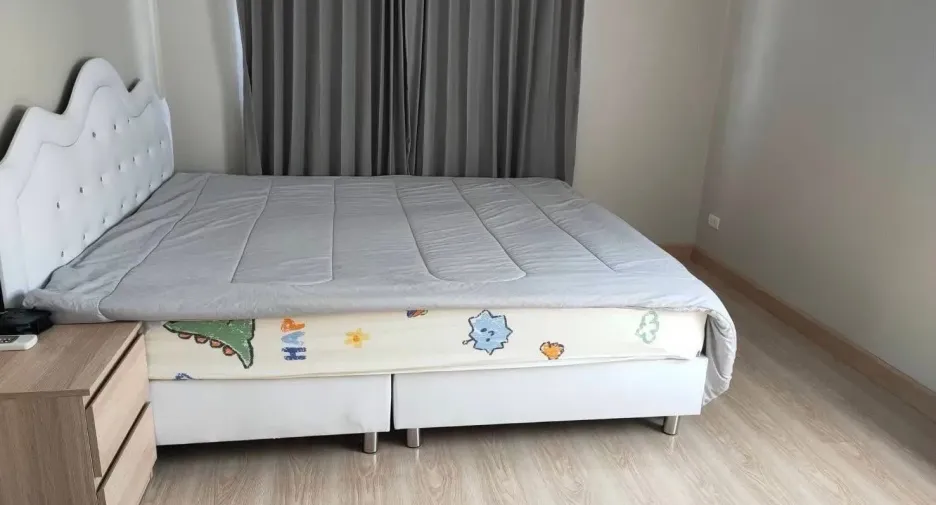 For rent 4 bedrooms house in Lat Krabang, Bangkok