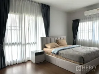 出租 5 卧室 独立屋 在 Bang Phli, Samut Prakan