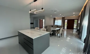 Haus zur Miete mit 5 Zimmer in Bang Phli, Samut Prakan