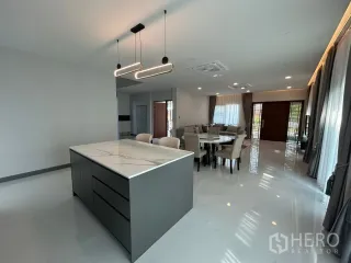 出租 5 卧室 独立屋 在 Bang Phli, Samut Prakan