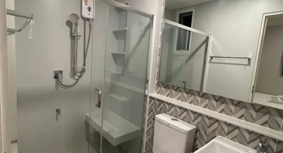 For rent 4 bedrooms house in Prawet, Bangkok