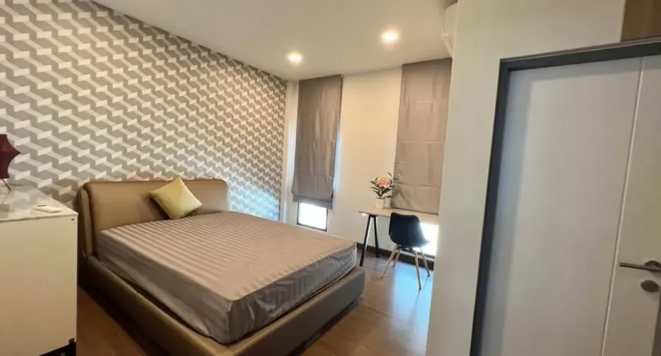 出租 4 卧室 独立屋 在 Bang Phli, Samut Prakan