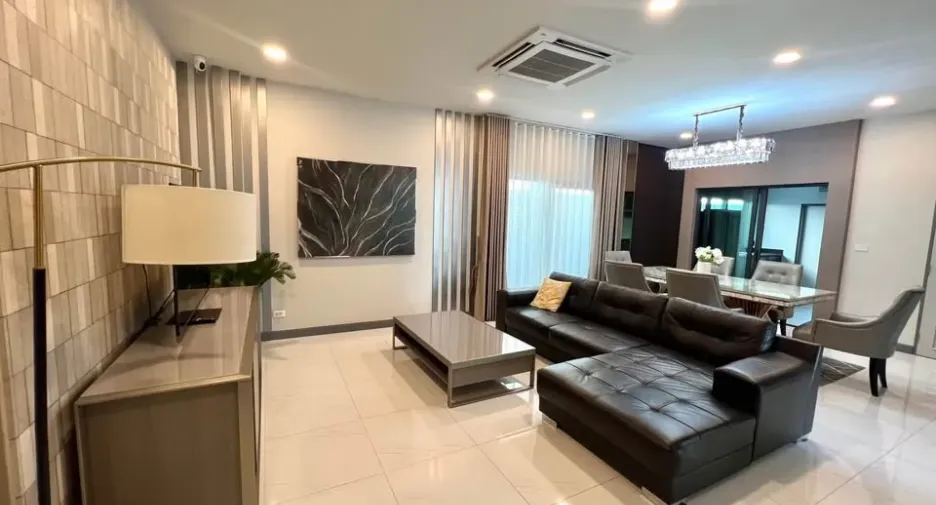 出租 4 卧室 独立屋 在 Bang Phli, Samut Prakan