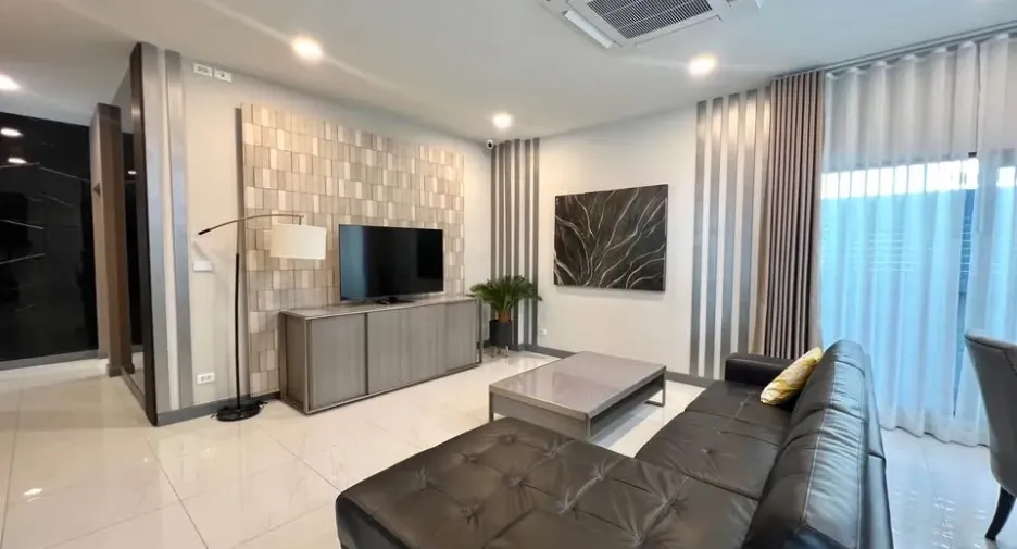 出租 4 卧室 独立屋 在 Bang Phli, Samut Prakan