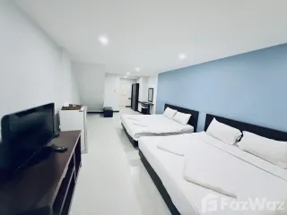 For sale 4 bedrooms townhouse in Hua Hin, Prachuap Khiri Khan
