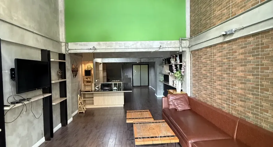 For sale 4 bedrooms townhouse in Hua Hin, Prachuap Khiri Khan
