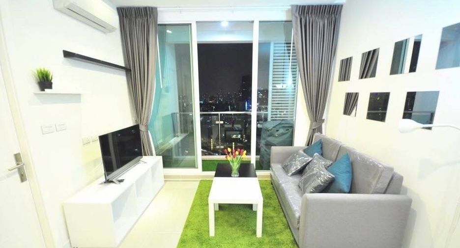 For sale 1 bed condo in Huai Khwang, Bangkok
