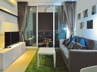Продажа 1 кровать кондо в Хуаи Кхщанг, Бангкок
