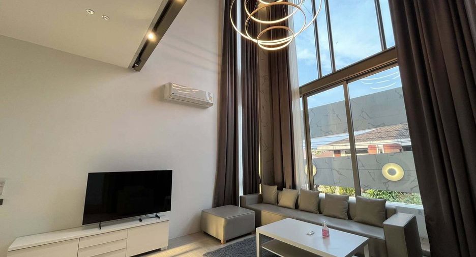 For rent 3 bedrooms office in Lat Phrao, Bangkok