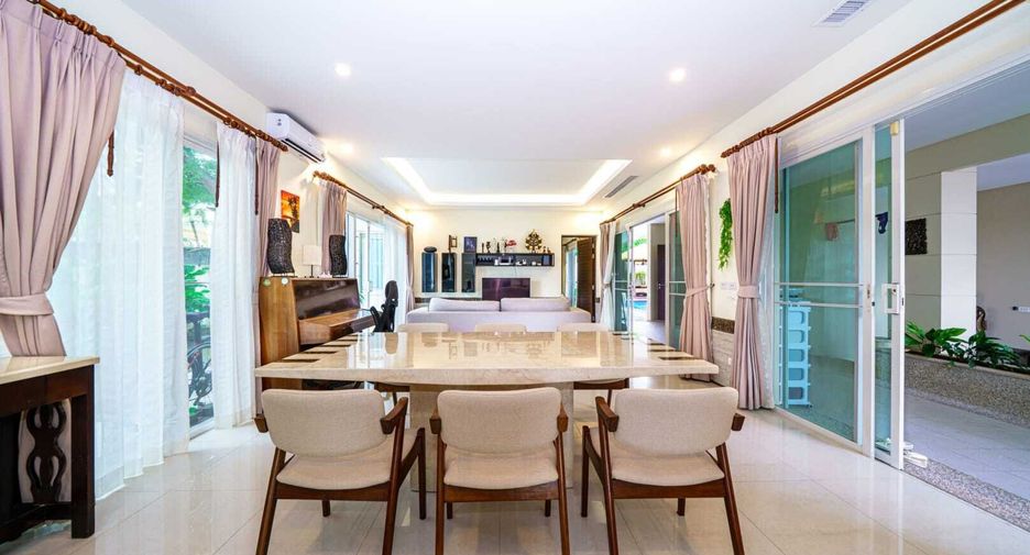 Villa en venta de 4 habitaciones en Mueang Phuket, Phuket