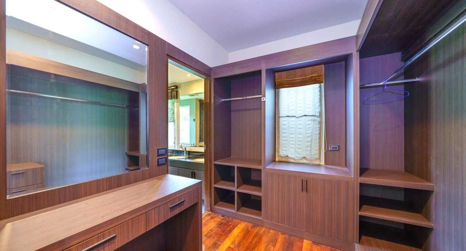 Villa en venta de 4 habitaciones en Mueang Phuket, Phuket
