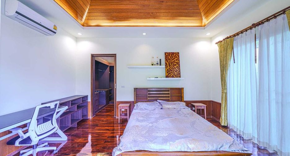 Villa en venta de 4 habitaciones en Mueang Phuket, Phuket