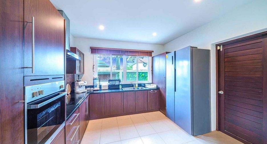 Villa en venta de 4 habitaciones en Mueang Phuket, Phuket