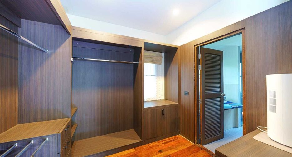Villa en venta de 4 habitaciones en Mueang Phuket, Phuket