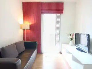 Condo en alquiler de 1 habitaciones en Bang Na, Bangkok