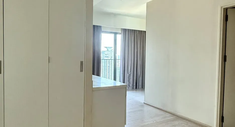 ขาย 2 ห้องนอน คอนโด ใน คลองเตย, กรุงเทพฯ