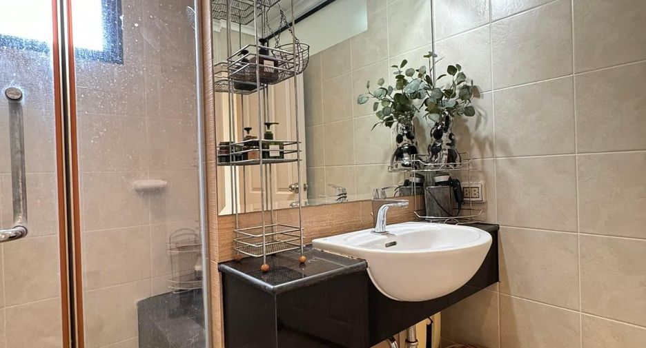 For rent 1 bed condo in Bang Kho Laem, Bangkok