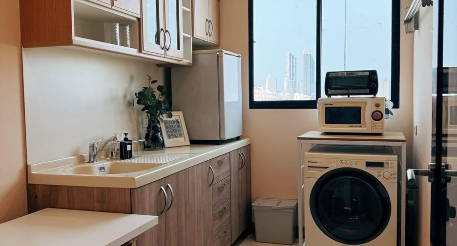 For rent 1 bed condo in Bang Kho Laem, Bangkok