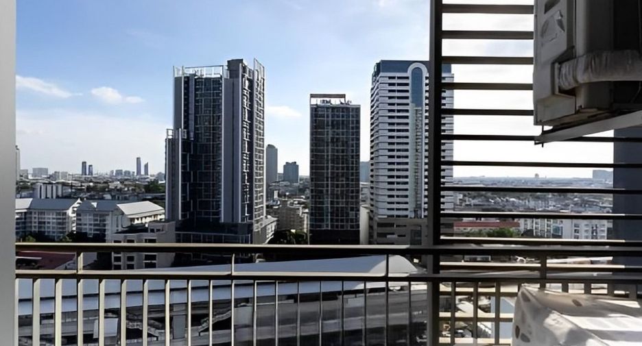 For rent 1 bed condo in Khlong San, Bangkok